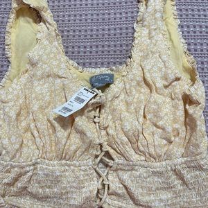 NWT Sky and Sparrow Yellow Floral Tank